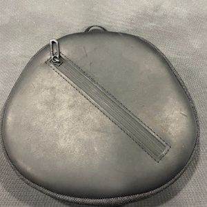 AirPods max Space Gray